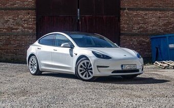 Tesla Model 3 Long Range 82kWh AWD