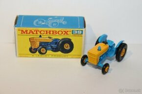 Matchbox RW Ford tractor