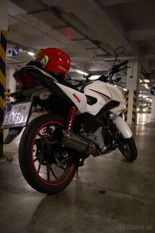 Honda CB125F