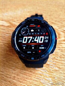 Športové hodinky Honor WATCH GS PRO, výdrž 21 dní,