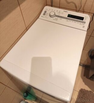 Whirlpool zhora plnená práčka