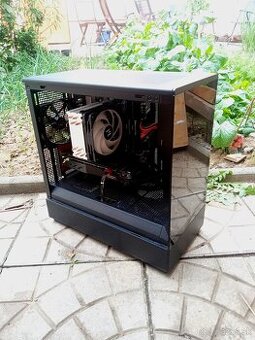 Ryzen5 3600 / Rx590 8Gb / 16gb Ddr4 3200mhz