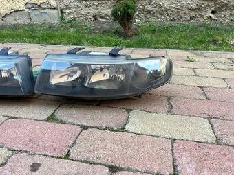 Predné svetlá seat leon toledo 1m