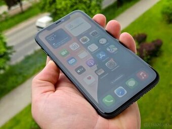 Apple iPhone 11 64GB Black, ako nový, komplet, záruka 12 mes
