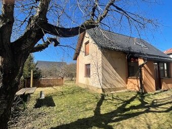 TOP LOKALITA Prenájom 2i rodinného domu v centre Brezna