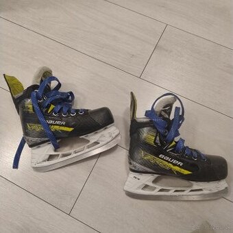 Predám detske korčule Bauer Vapor