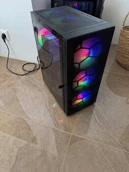 Predám herný pc MD Ryzen 7 7600/DDR5-64gbram/RTX 4060Ti16gb