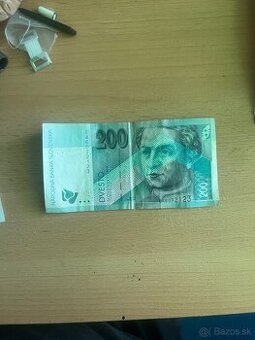 200 korún slovenských