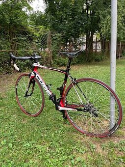 Cestný bike Cube