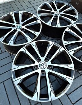 5x112 r17 originál volkswagen Singapore
