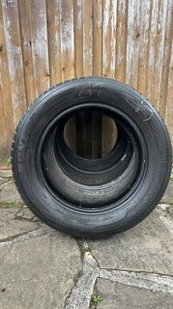 Predám letné pneumatiky Dunlop sport blue response
