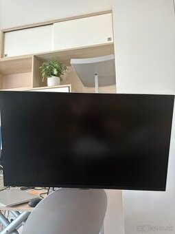 Samsung Smart Monitor M7 32” (4K) - 1