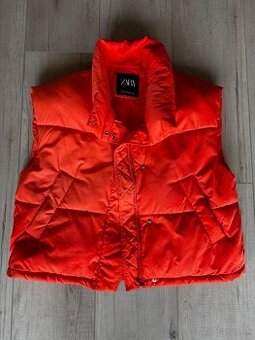 Krikľavo oranžová vesta Zara oversize