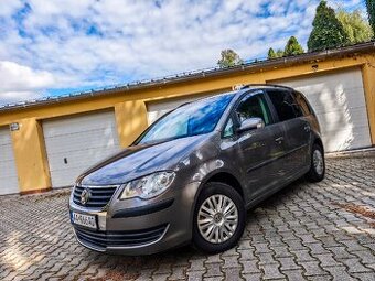 Volkswagen touran facelift 1.9TDI