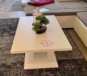 Nový konferenčný stolík