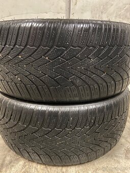 225/40 R18 zimné pneumatiky