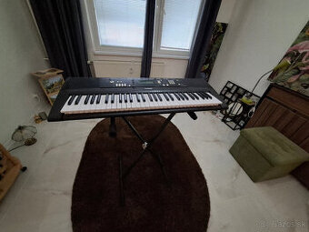 syntetizator , keyboard Yamaha EZ-220