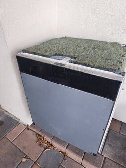 Umývačka riadu 60cm vstavana