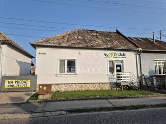 VÝBORNÁ CENA - Na predaj 3i rodinný dom v centre Levíc