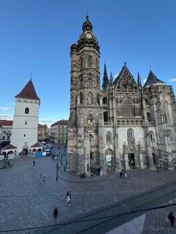 3 izb. tehlový byt s balkónom, centrum, Hlavná ulica, Košice