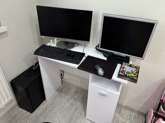 Herný Stolový PC s príslušenstvom ZDARMA