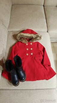 Červený kabát 98 a čižmy 25