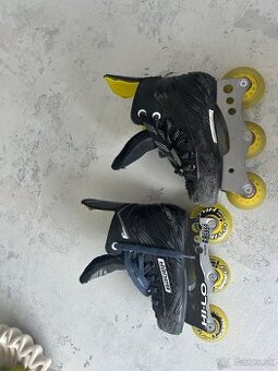 Detske kolieskove korcule Bauer velkost 31