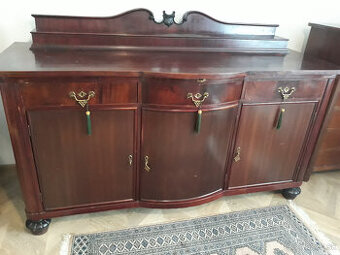 ROZNY NABYTOK  PODAHOVE  HODINY