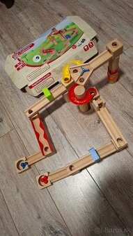 Obľúbená drevená guličková dráha