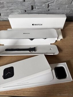 Apple Watch SE 44mm