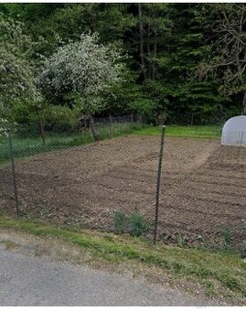 Nádherný exkluzívny pozemok v nadhernej tichej lokalite