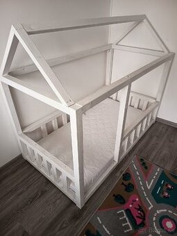 Detská posteľ Domček 80x160