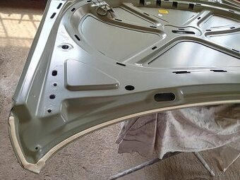 Nová predná Kapota passat b7