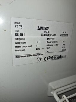 Predám chladničku Zanussi