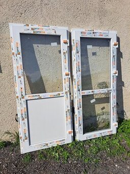 Vchodové plastové dvere