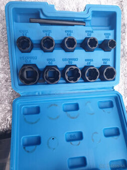 Sada na uvoľnenie poškodených skrutiek