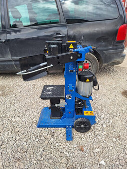 Stiepacka na drevo Scheppach Compact 10 T 400V