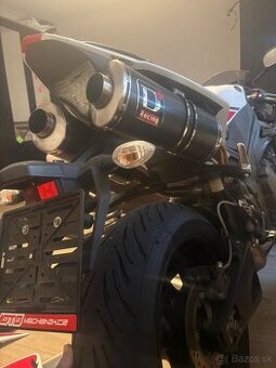 Ladene vyfuky Devil Racing na Yamaha R1 09-14 Rn22