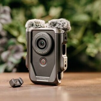 Canon PowerShot V10 + Advanced Vlogging kit