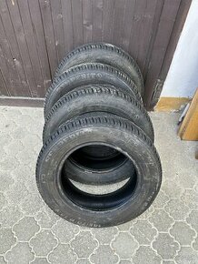 Pneumatiky 165/70 R14 skoro nove