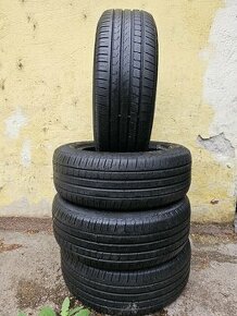 Predám 4-letné pneumatiky Pirelli Cinturato 225/60 R17