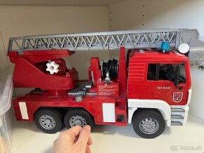 Veľké hasičské auto - 1