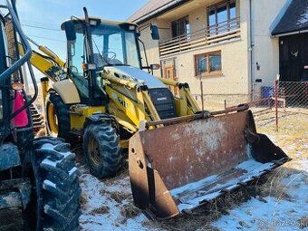 Predám Traktorbáger Komatsu WB93R,