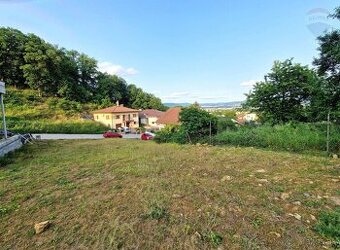 Slnečný stavebný pozemok - 993 m3 - Bojnice