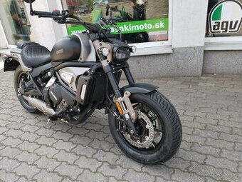 QJ Motor SRV700
