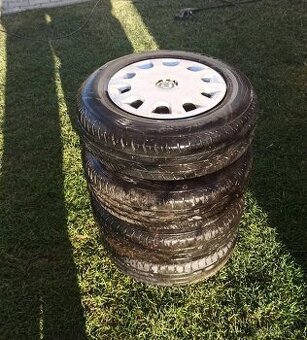 Letné pneu + disky 175x80 R14 VW group