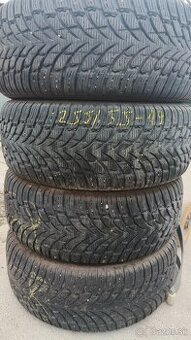 255/55R19 111V Nokian er SUV 4 zimné pneu