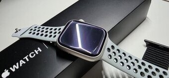 Apple Watch Nike Series 7 45mm