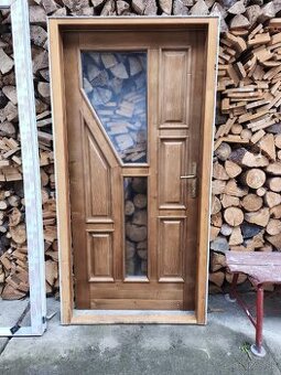 Vchodové dvere