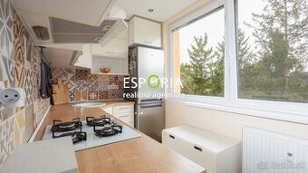 Pekný, zrekonštruovaný, moderný 2i byt s lódžiou na predaj